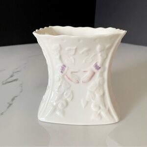 Claddagh Harmony Candleholder "Friendship" By Belleek